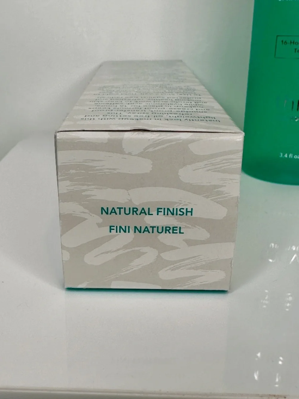 thrive Instant Makeup Fix Set & Refresh Spray NIB